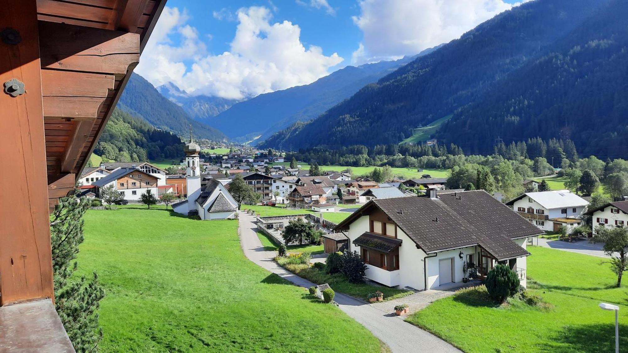 Montafon Valley Apartments Sankt Gallenkirch Exteriör bild